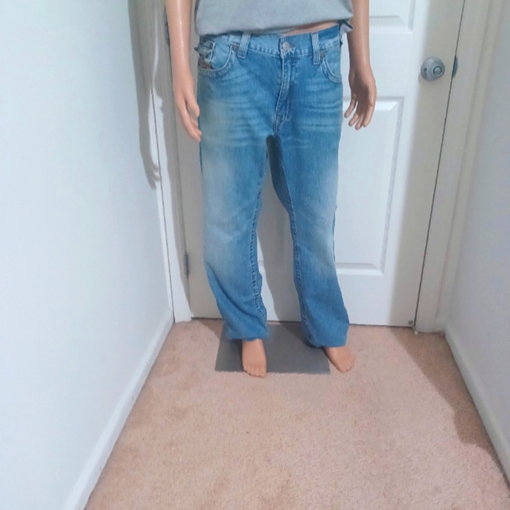 True Religion Jeans World Tour Straight - Fit Light Blue (Size 42)